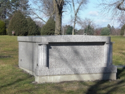 Granite side-by-side 2-space mausoleum in Oak Lawn, IL